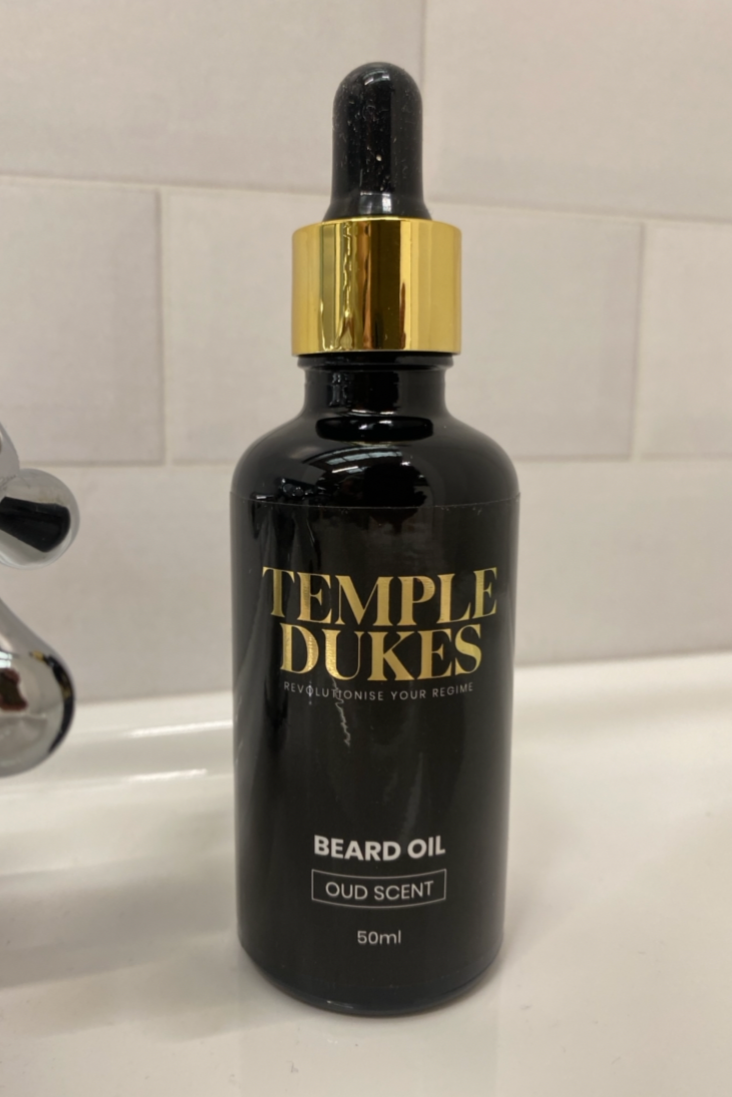 MENS BEARD OIL (OUD) ORGANIC (NORMALLY £20)